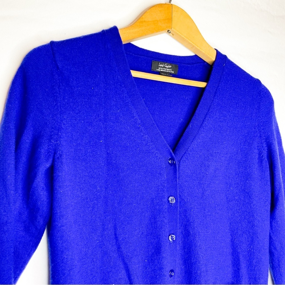 Lord & Taylor Extra Fine Merino Wool Cardigan Cobalt Blue Sweater - Picture 8 of 12